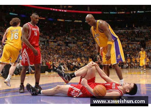 姚明在NBA打球的岁月：从巅峰到告别，辉煌经历与遗憾并存